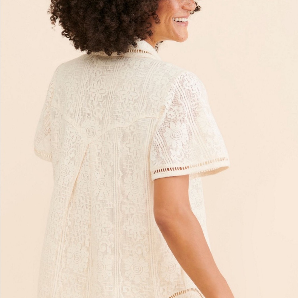 Cream Lace Short Sleeve Top